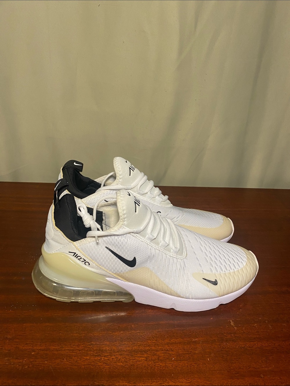 Nike Air Max 270 Sail Black Coconut Milk Running  shoe  Mens size 11